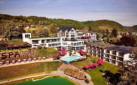 Moselstern Parkhotel Krähennest